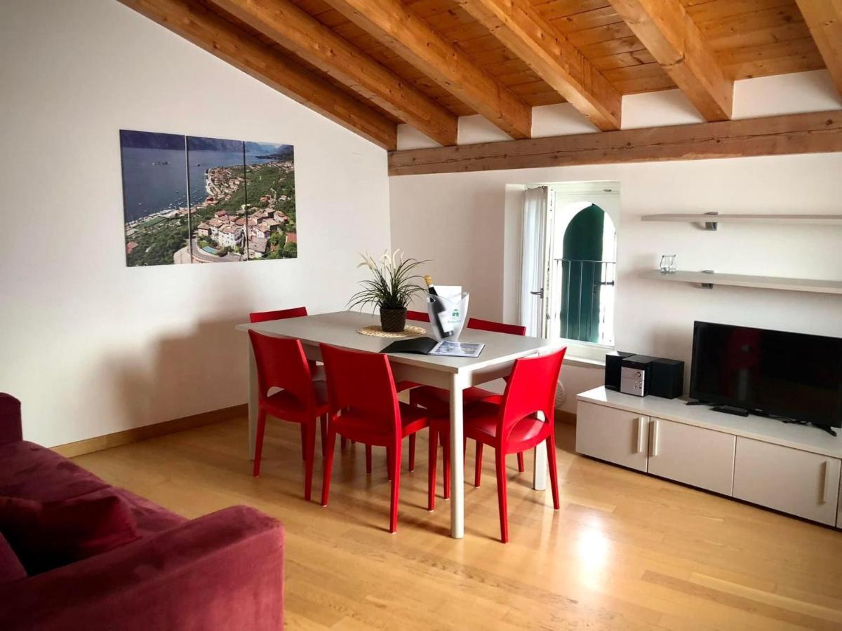 Villa Borgo Borago Brenzone sul Garda Exterior photo